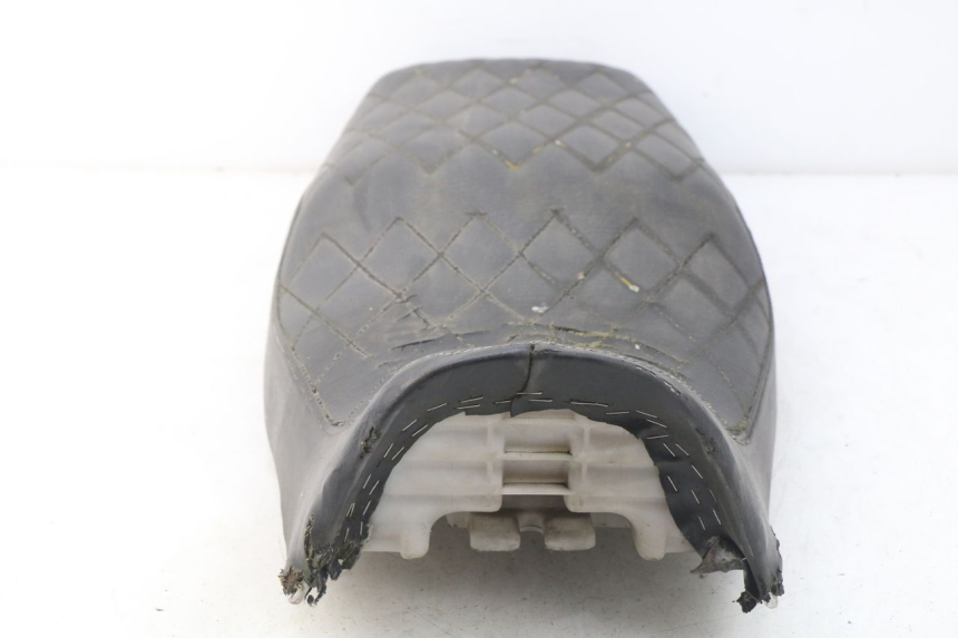 photo de ASIENTO YAMAHA XJN XJ N DIVERSION 600 (1994 - 1997) - Primer plano técnico