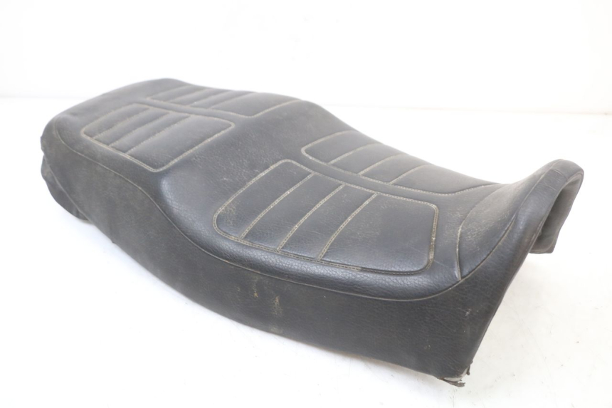 photo de ASIENTO YAMAHA XJS DIVERSION 600 (1997 - 1999) - Detalle de la pieza