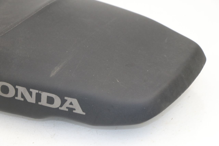 photo de ASIENTO HONDA XLV VARADERO 125 (2000 - 2006) - Marcados y referencias originales