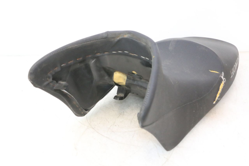 photo de ASIENTO HONDA XLV VARADERO 125 (2007 - 2012) - Características distintivas