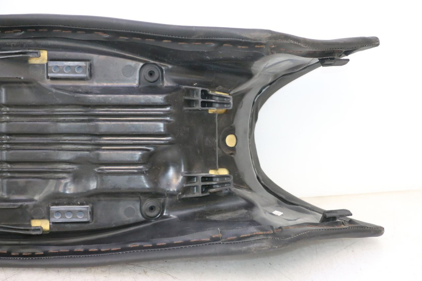 photo de ASIENTO HONDA XLV VARADERO 125 (2007 - 2012) - Vista general del producto