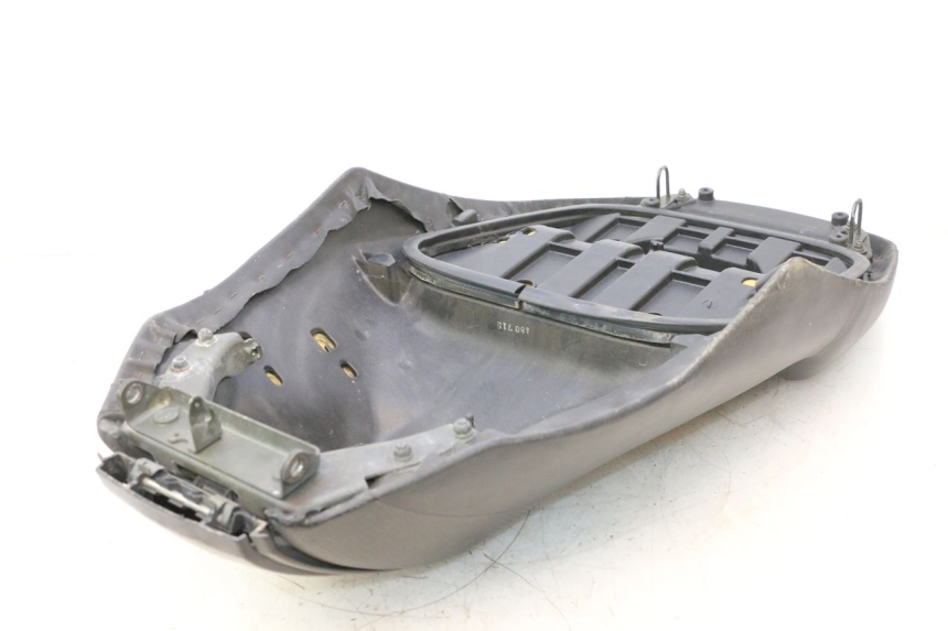 photo de ASIENTO YAMAHA XP T-MAX ABS 500 (2005 - 2005) - Primer plano técnico