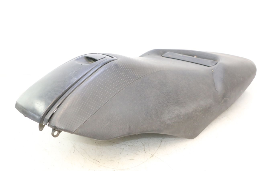 photo de ASIENTO YAMAHA XP T-MAX ABS 500 (2005 - 2005) - Detalles de los puntos de fijación
