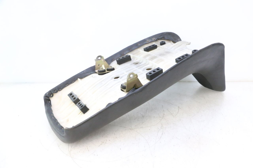 photo de ASIENTO HONDA XRV AFRICA TWIN 750 (1990 - 1992) - Otra perspectiva