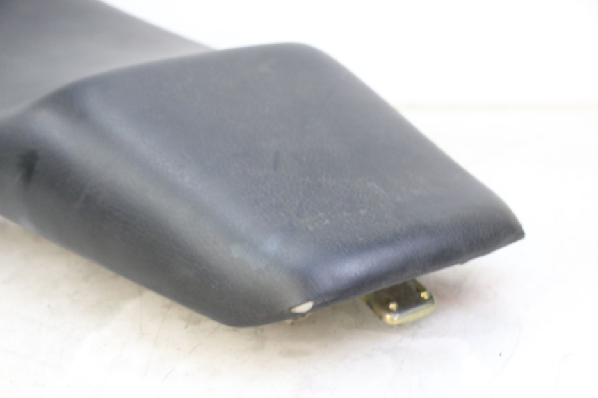 photo de ASIENTO YAMAHA FZS FAZER 600 (2001 - 2003) - Detalle de la pieza