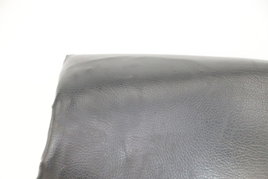 photo de ASIENTO YAMAHA FZS FAZER 600 (2001 - 2003) - Detalle de la pieza