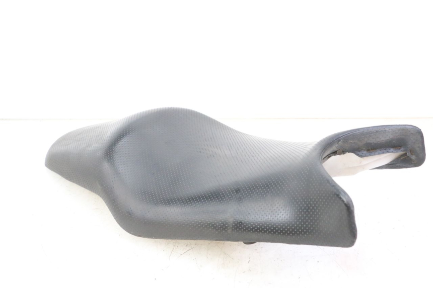 photo de ASIENTO YAMAHA XJ6 600 (2008 - 2016) - Primer plano técnico