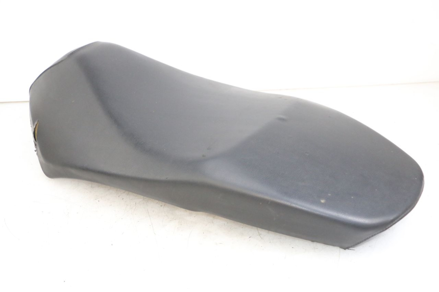 photo de ASIENTO YAMAHA YN NEO'S 50 (1997 - 2004) - Características distintivas