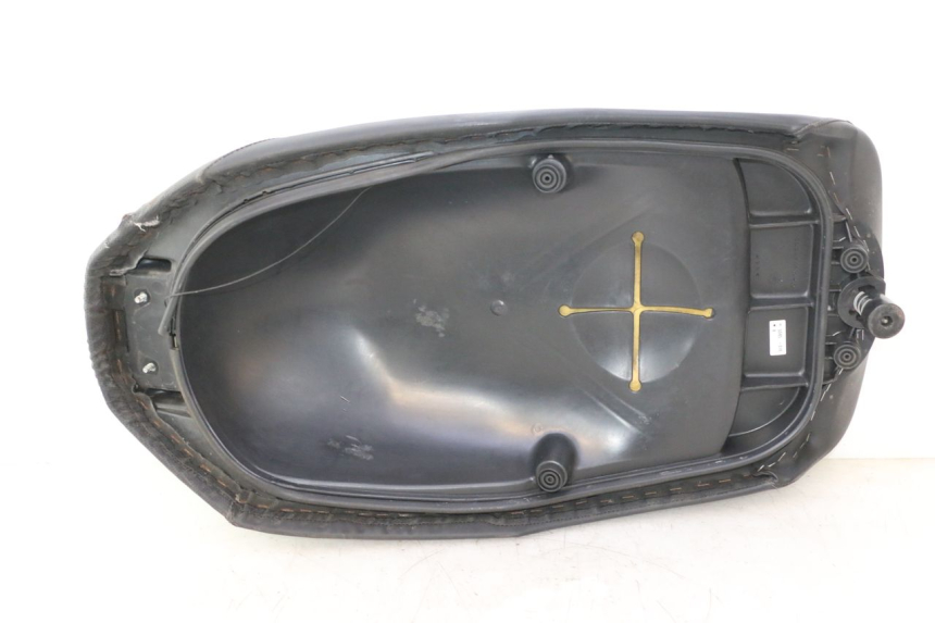 photo de ASIENTO YAMAHA YP MAJESTY 125 (2007 - 2010) - Zoom estado de uso