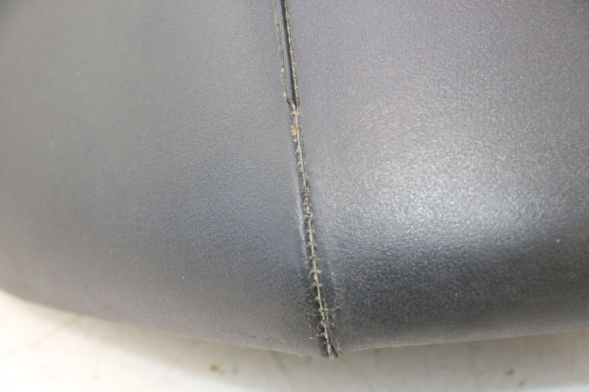 photo de ASIENTO YAMAHA YP MAJESTY 125 (2007 - 2010) - Características distintivas