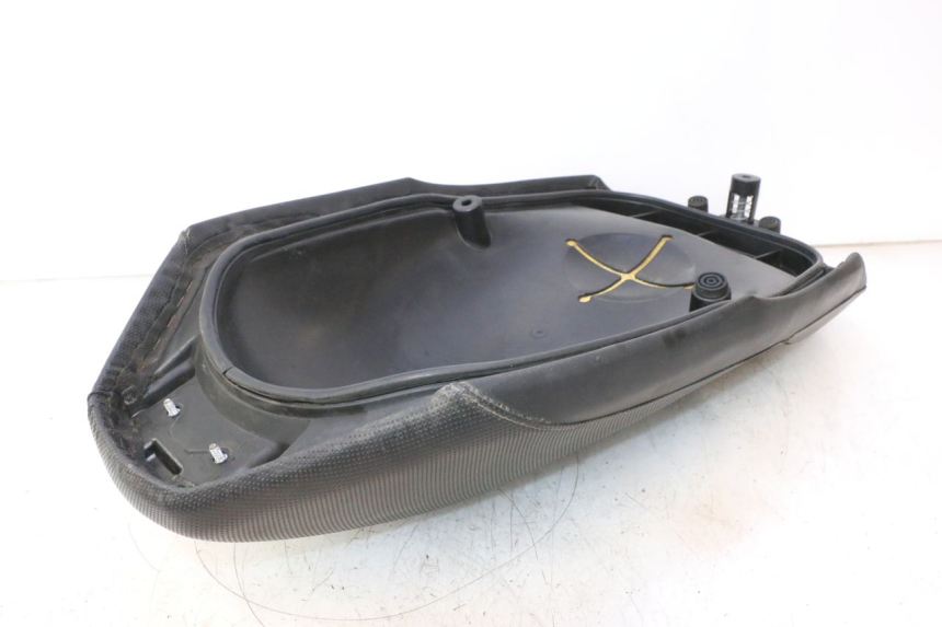photo de ASIENTO YAMAHA YP MAJESTY 125 (2002 - 2006) - Zoom sobre los componentes
