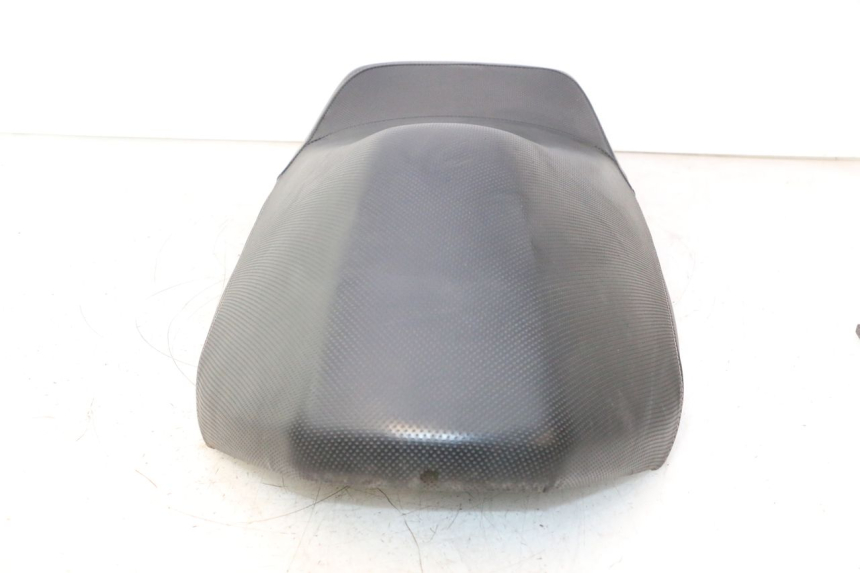 photo de ASIENTO YAMAHA YP MAJESTY 125 (2002 - 2006) - Detalles de los puntos de fijación