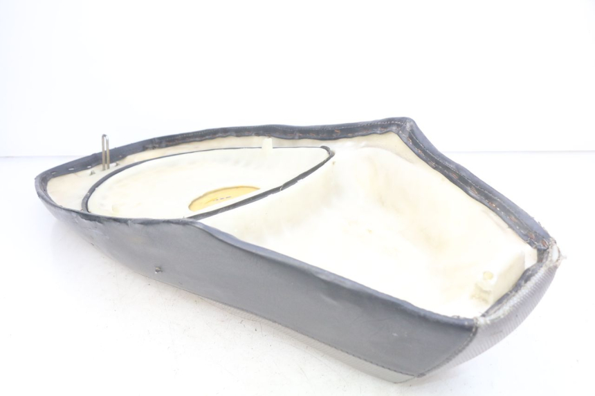 photo de ASIENTO YIYING YY50QT-10 50 (2007 - 2022) - Primer plano de alta resolución