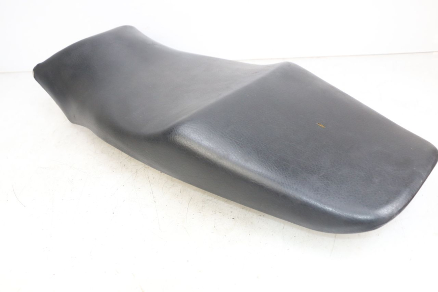 photo de ASIENTO YAMAHA YZF R THUNDERCAT 600 (1996 - 2003) - Detalles de los puntos de fijación
