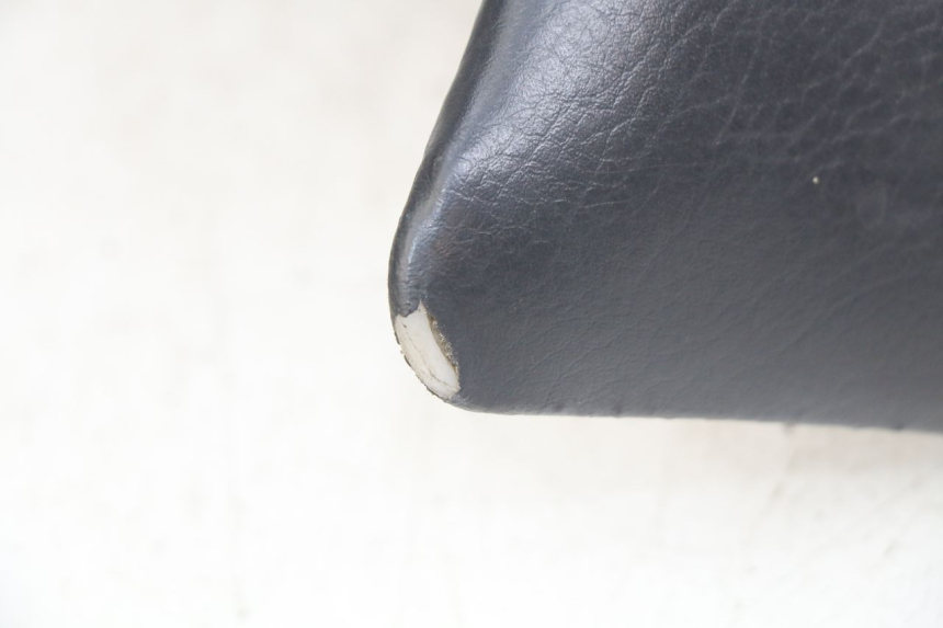 photo de ASIENTO YAMAHA YZF R THUNDERCAT 600 (1996 - 2003) - Estado de la superficie y material