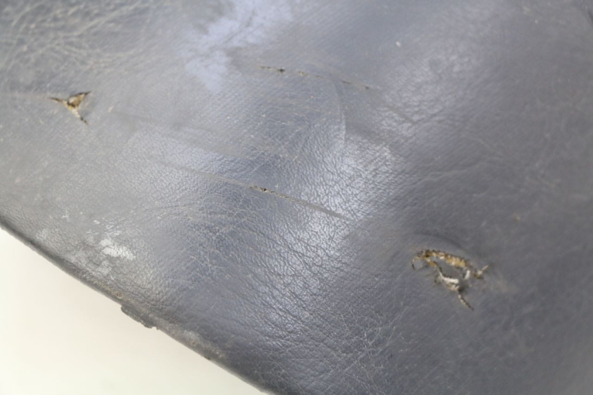 photo de ASIENTO KAWASAKI ZEPHYR 1100 ( - 1995) - Primer plano técnico