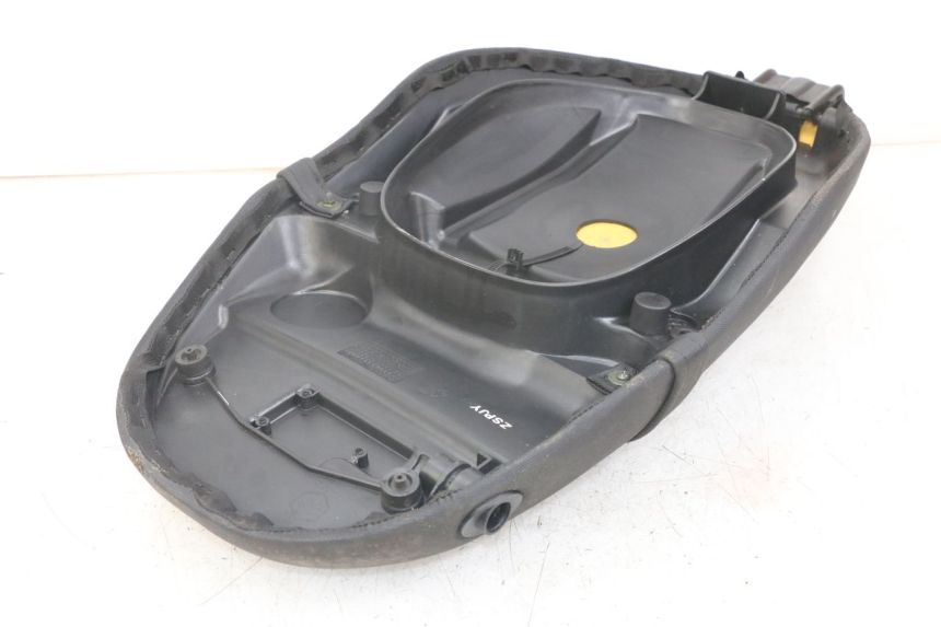 photo de ASIENTO PIAGGIO ZIP 2T 50 (2009 - 2019) - Estado de la superficie y material