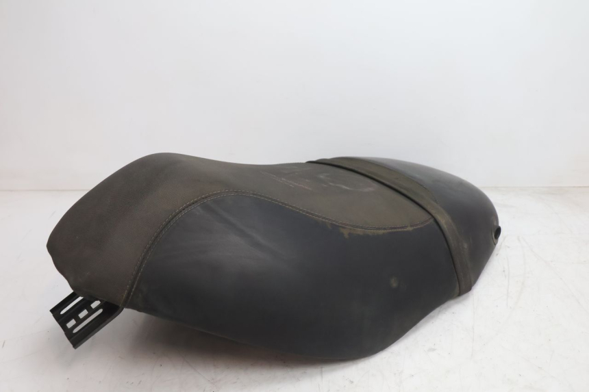 photo de ASIENTO PIAGGIO ZIP 2T 50 (2009 - 2019) - Otra perspectiva