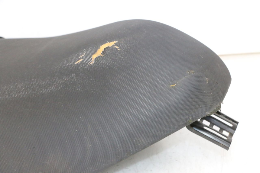 photo de ASIENTO PIAGGIO ZIP 2T 50 (2009 - 2019) - Otra vista del artículo
