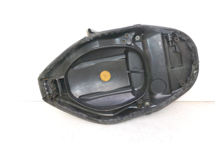 photo de ASIENTO PIAGGIO ZIP 2T 50 (2009 - 2019) - Ángulo de visión alternativo