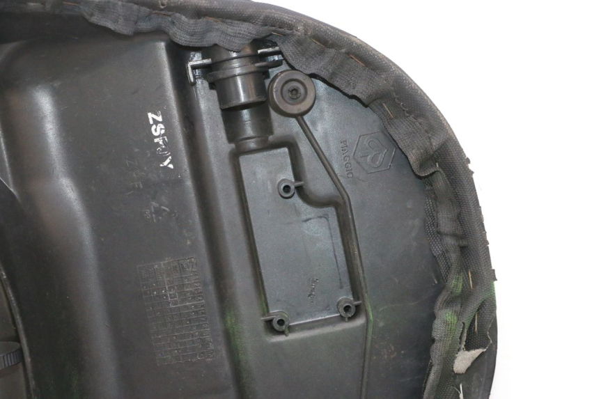 photo de ASIENTO PIAGGIO ZIP 2T 50 (2009 - 2019) - Zoom calidad de ocasión