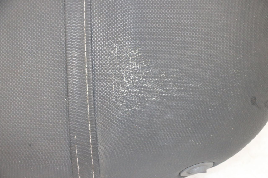 photo de ASIENTO PIAGGIO ZIP 4T 50 (2018 - 2020) - Enfoque en la estructura