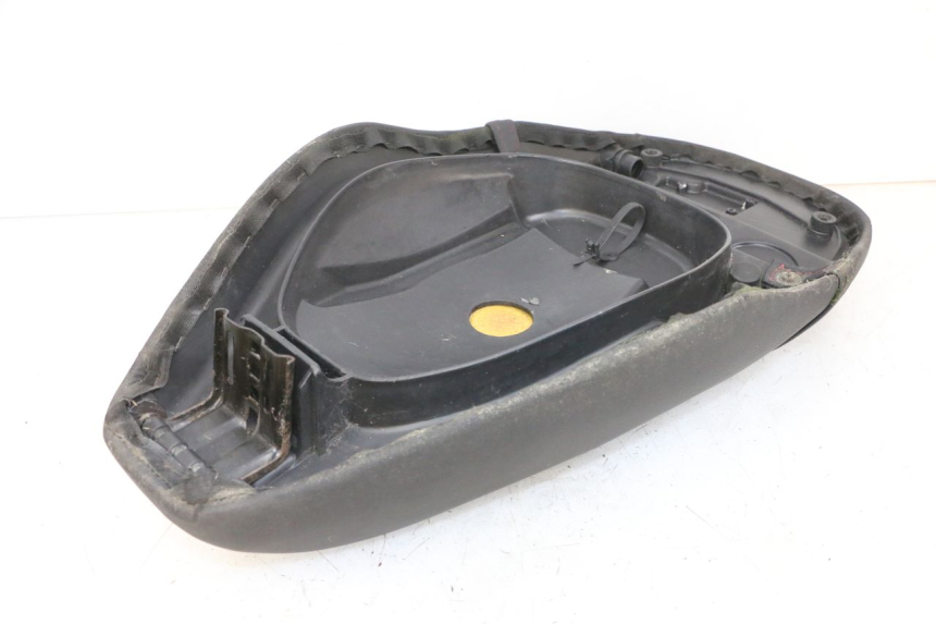 photo de ASIENTO PIAGGIO ZIP 4T 50 (2018 - 2020) - Primer plano técnico