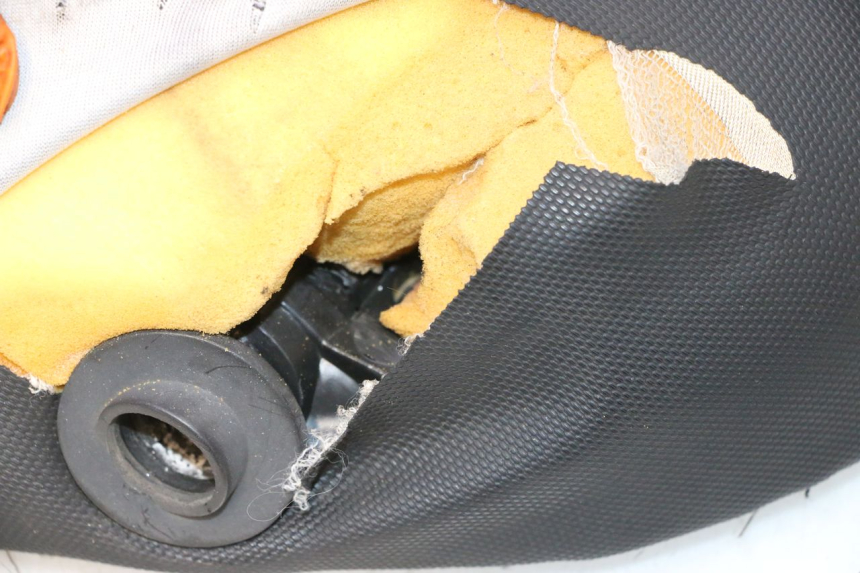 photo de ASIENTO PIAGGIO ZIP IGET 4T 50 (2021 - 2023) - Zoom estado de uso