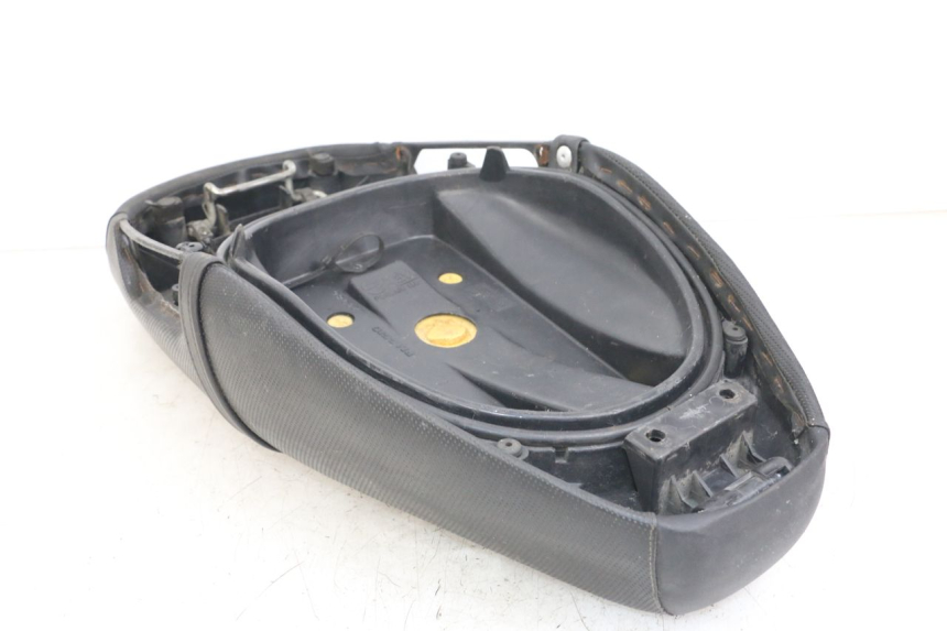 photo de ASIENTO PIAGGIO ZIP RST 50 (1996 - 1998) - Otra vista del artículo