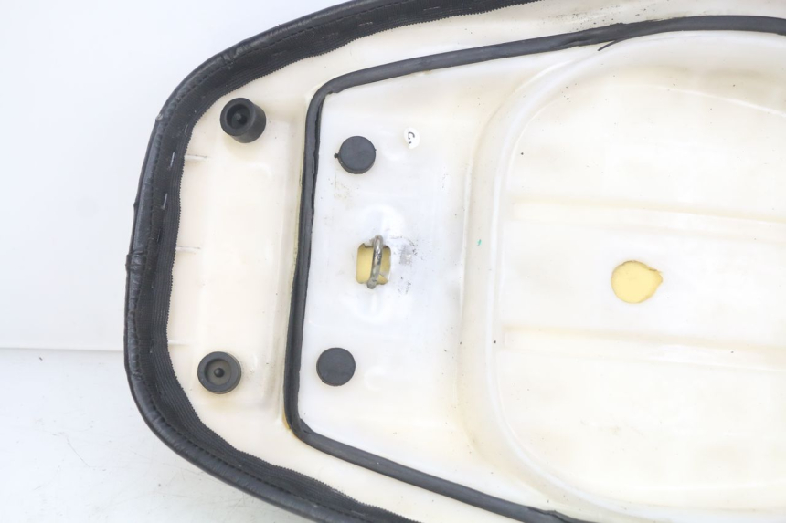 photo de ASIENTO UNIVERSAL BIKE ZN50QT-11B 50 (2018 - 2021) - Marcados y referencias originales