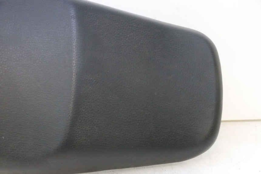 photo de ASIENTO KAWASAKI ZZR 600 (1995 - 2004) - Detalle de la pieza