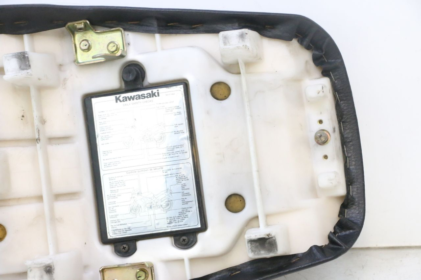 photo de ASIENTO KAWASAKI ZZR 600 (1995 - 2004) - Características distintivas