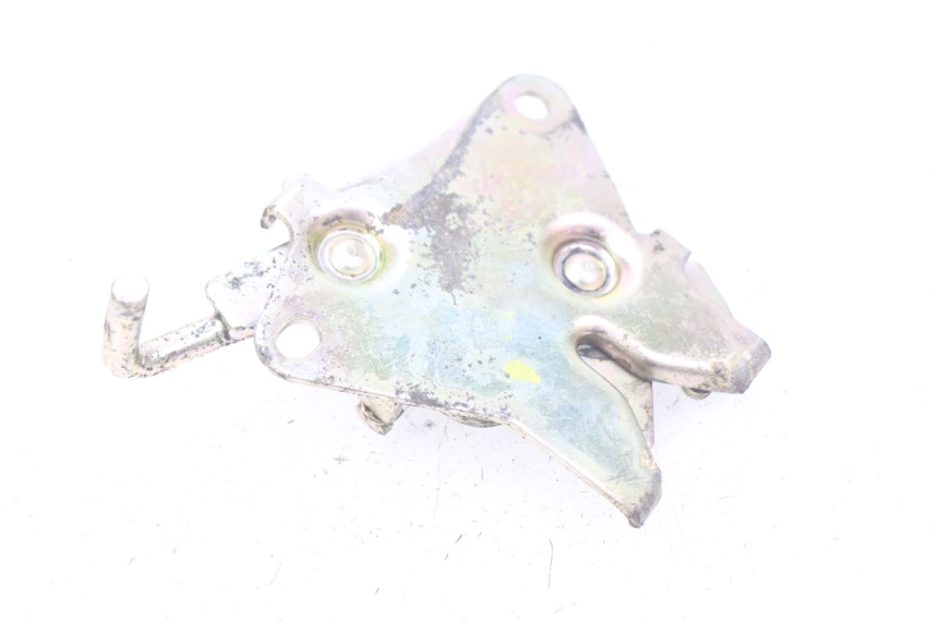 photo de CIERRE ASIENTO HOOK HONDA CBR R 125 (2003 - 2006) - Zoom estado de uso