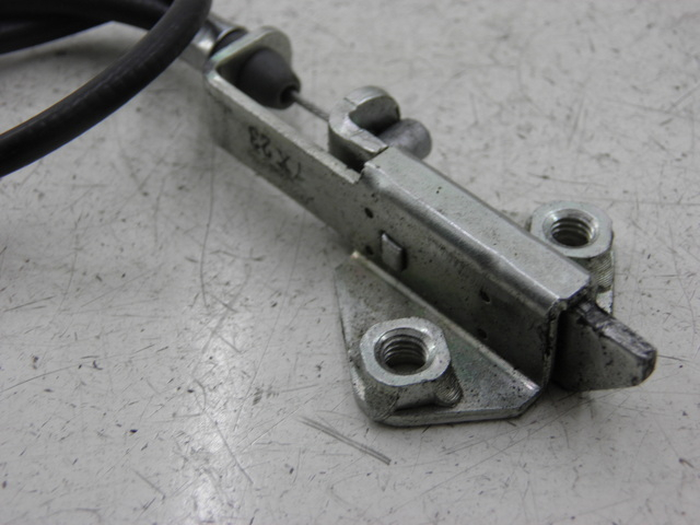 photo de CIERRE ASIENTO HOOK KAWASAKI ER-6 ER6 N 650 (2005 - 2009) - Primer plano técnico
