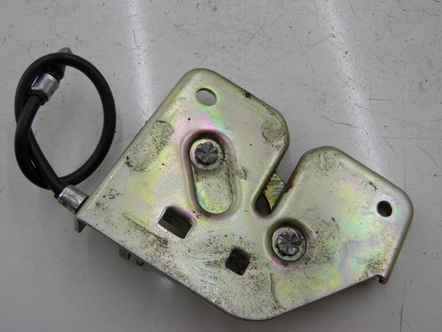 photo de CIERRE ASIENTO HOOK KYMCO QUANNON NAKED 125 (2010) - Vista principal