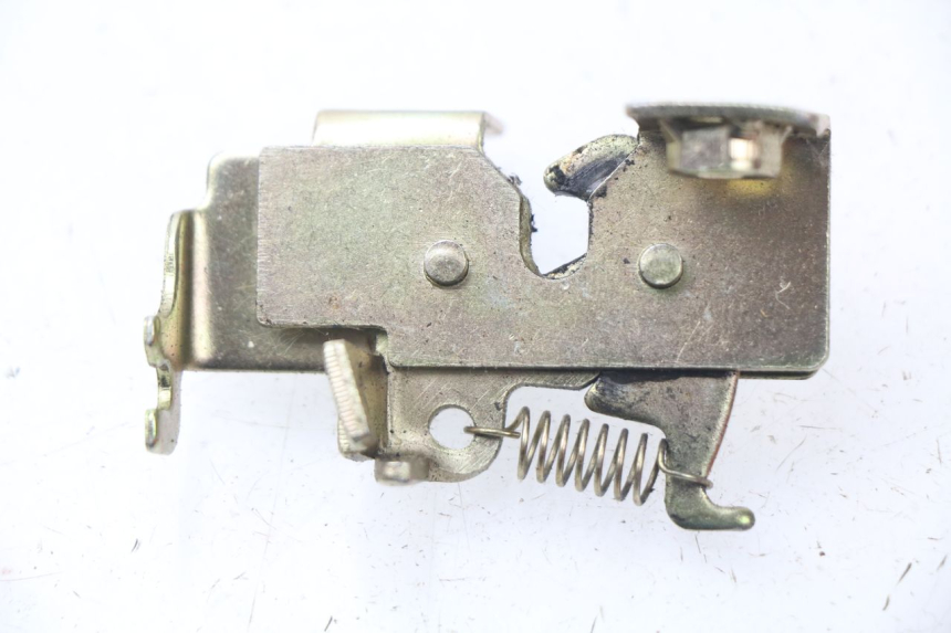 photo de CIERRE ASIENTO HOOK JM MOTORS MIA 50 (2017 - 2020) - Detalle de la pieza