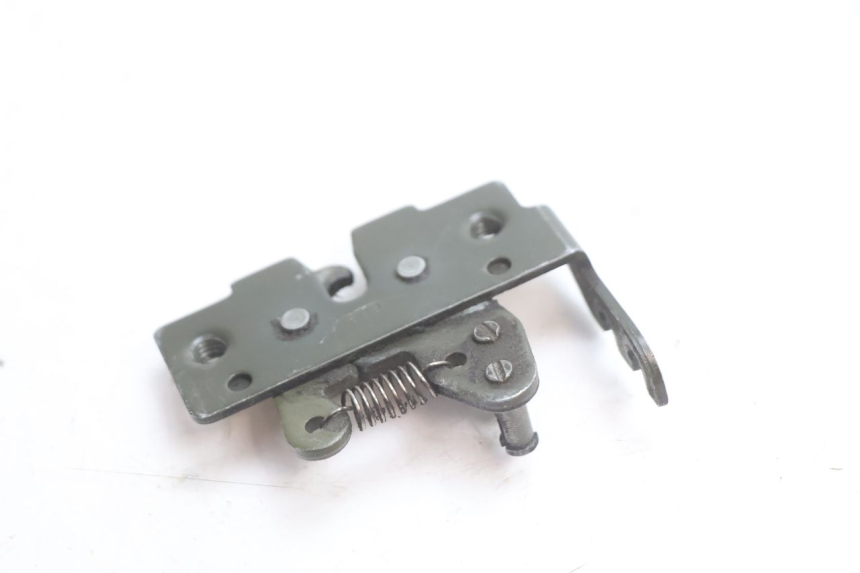 photo de CERRADURA DEL ASIENTO PIAGGIO MP3 LT 300 (2010 - 2016) - Otra perspectiva