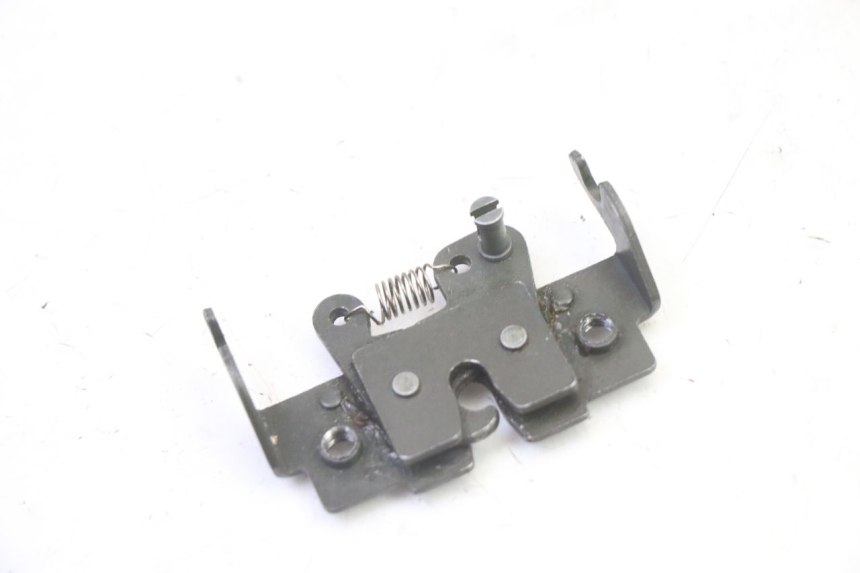 photo de CIERRE ASIENTO HOOK PIAGGIO MP3 RL 250 (2006 - 2010) - Vista principal