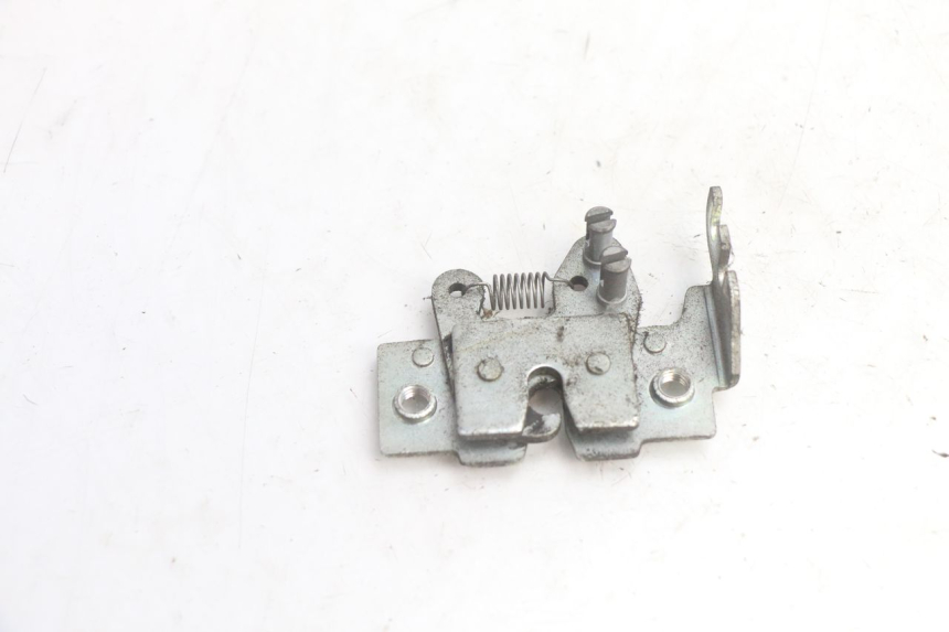 photo de CERRADURA DEL ASIENTO PIAGGIO MP3 125 (2006 - 2014) - Vista principal