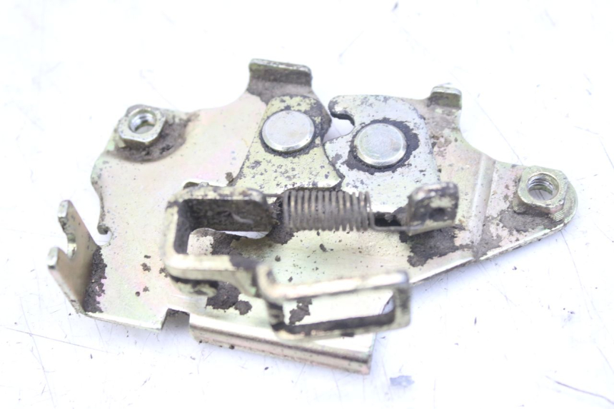 photo de CERRADURA DEL ASIENTO SYM ORBIT 2 4T 50 (2008 - 2017) - Vista principal