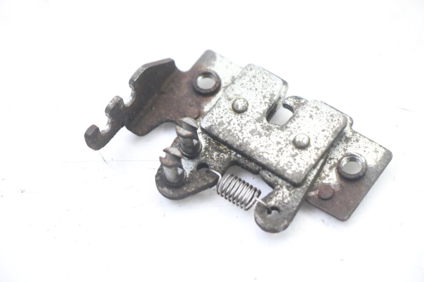 photo de CERRADURA DEL ASIENTO PIAGGIO MP3 LT 400 (2007 - 2012) - Detalle de la pieza