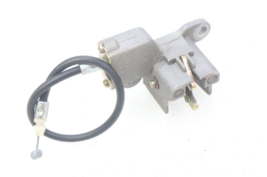 photo de CIERRE ASIENTO HOOK JM MOTORS SUNNY 50 (2017 - 2020) - Zoom estado de uso