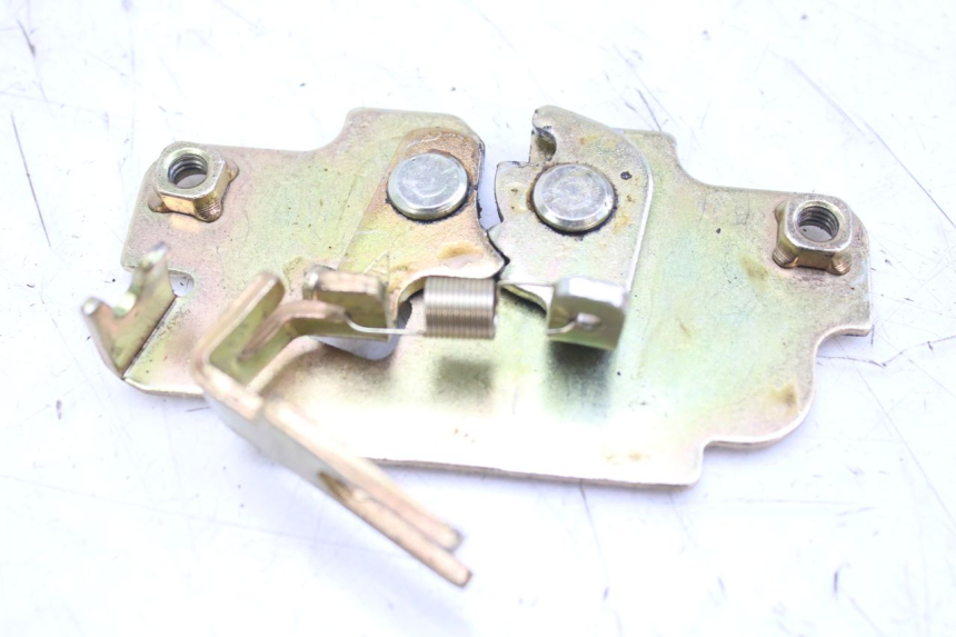 photo de CERRADURA DEL ASIENTO PEUGEOT TWEET 4T 50 (2010 - 2014) - Vista principal