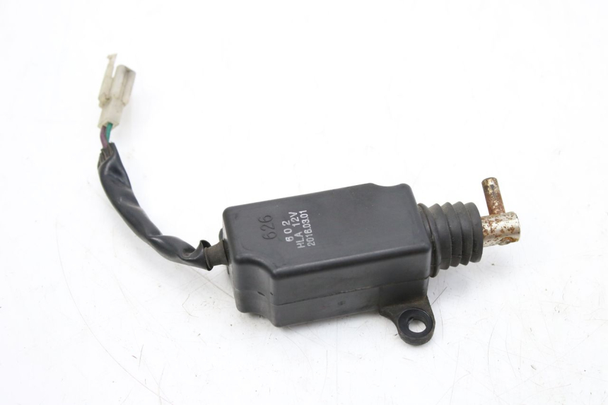 photo de CERRADURA DEL ASIENTO PEUGEOT TWEET 125 (2010 - 2017) - Detalle de la pieza