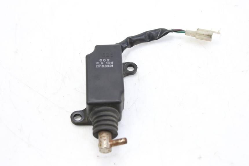 photo de CERRADURA DEL ASIENTO PEUGEOT TWEET 125 (2010 - 2017) - Zoom estado de uso