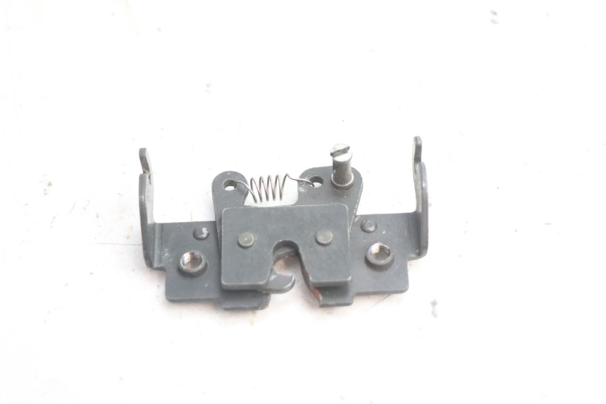 photo de CIERRE ASIENTO HOOK PIAGGIO X8 STREET 125 (2006 - 2007) - Vista principal