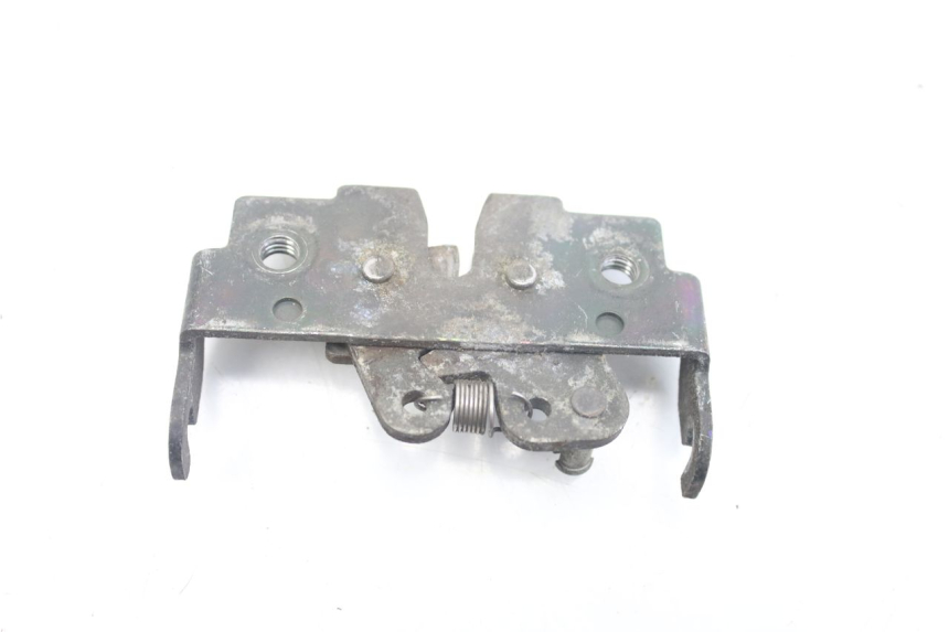 photo de CERRADURA DEL ASIENTO PIAGGIO X9 EVOLUTION 500 (2003 - 2005) - Otra perspectiva