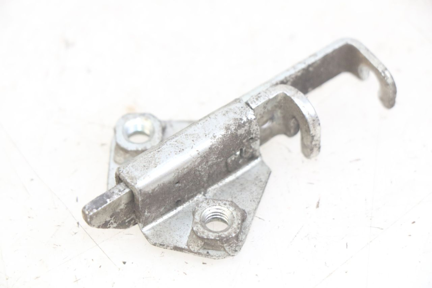 photo de CERRADURA DEL ASIENTO KAWASAKI Z 750 (2007 - 2013) - Detalle de la pieza