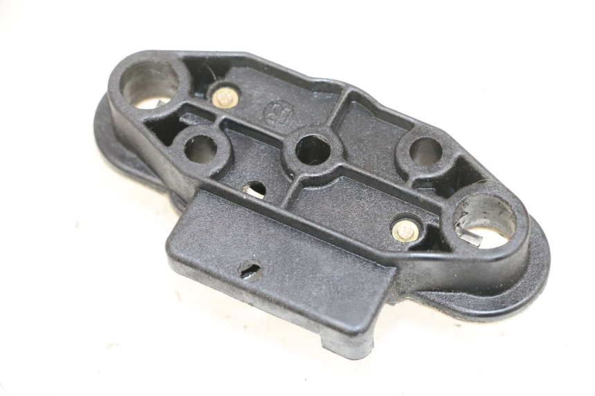 photo de CIERRE ASIENTO HOOK KAWASAKI ZR 7 750 (1999 - 2004) - Zoom estado de uso