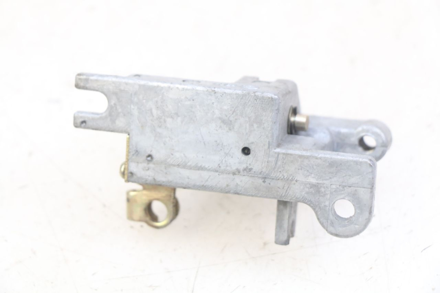 photo de CERRADURA DEL ASIENTO KYMCO AGILITY 16+ 4T 50 (2018 - 2023) - Otra perspectiva